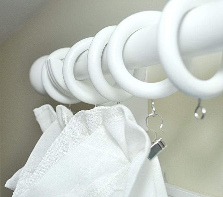 Buttefly pleat using Pinch a Pleat clips